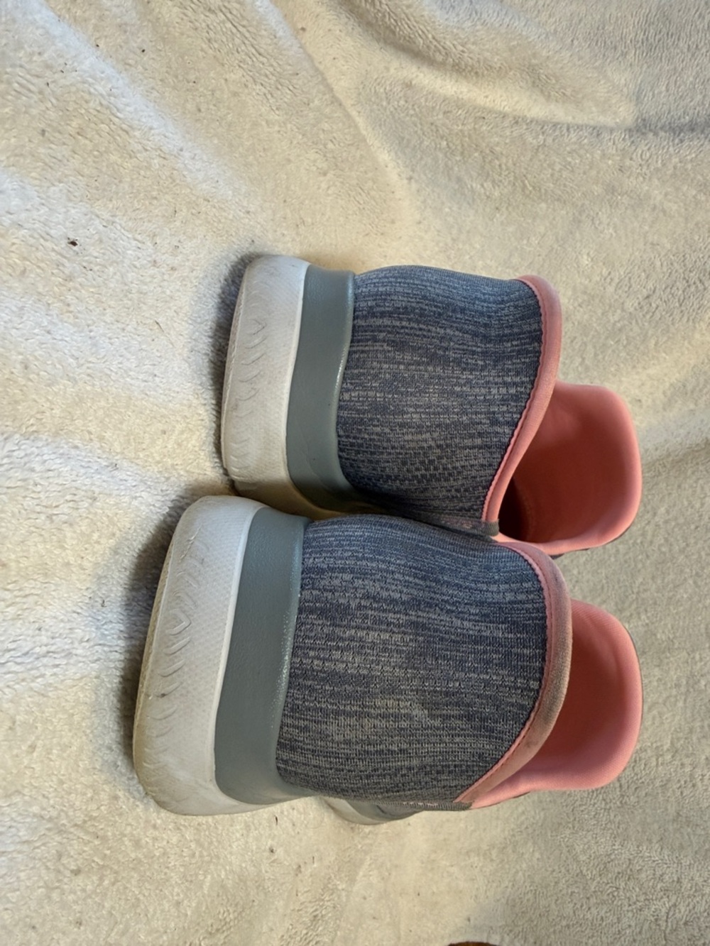 Skechers Women's Gray Knit Slip-On Athletic Shoes with Pink Trim - Picture 3 of 5